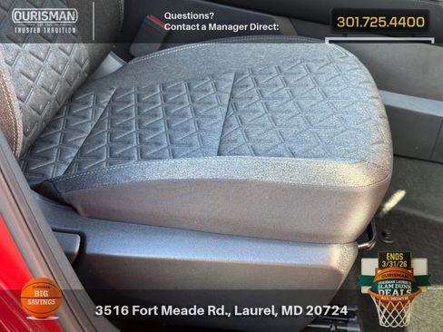 New 2025 Nissan Kicks SV w/ Illumination Package image 9