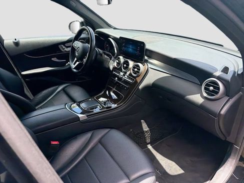 Used 2020 Mercedes-Benz GLC 300 image 12