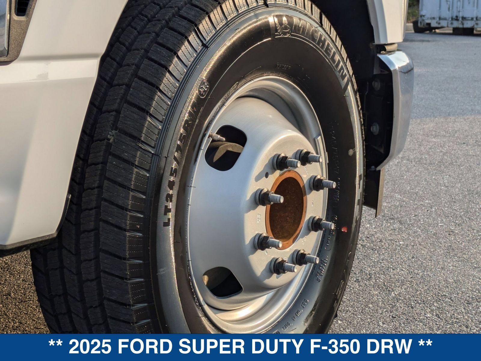 New 2025 Ford F350 XL w/ XL Chrome Package RWD image 13