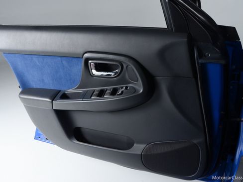 Used 2004 Subaru Impreza WRX STI image 34