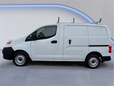 Used 2019 Nissan NV200 S FWD image 3