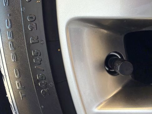 New 2026 Buick Envision Avenir image 14