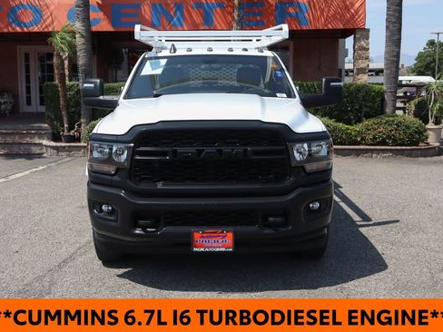 Used 2024 RAM 3500 Tradesman w/ Max Tow Package AWD/4WD image 3