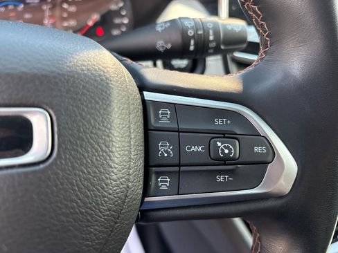 Used 2022 Jeep Compass Limited AWD/4WD image 19