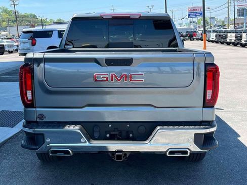 Used 2021 GMC Sierra 1500 SLT w/ SLT Convenience Package AWD/4WD image 4