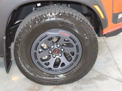 Used 2025 Nissan Frontier PRO-4X w/ Interior Protection Package AWD/4WD image 53