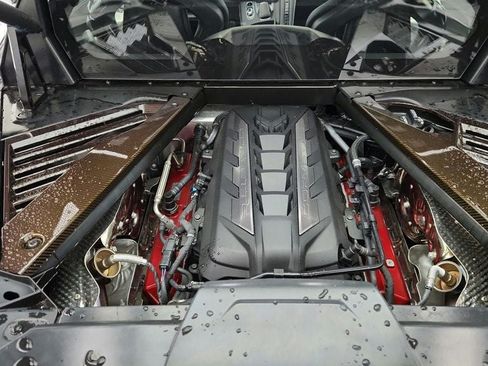 Used 2021 Chevrolet Corvette Stingray Preferred Cpe w/ Z51 Performance Package RWD image 20