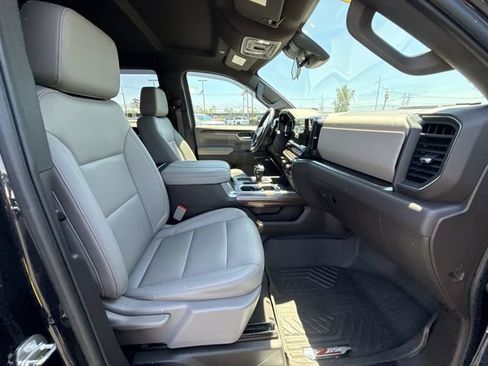 Certified 2024 Chevrolet Silverado 1500 LT Trail Boss w/ Convenience Package II AWD/4WD image 27
