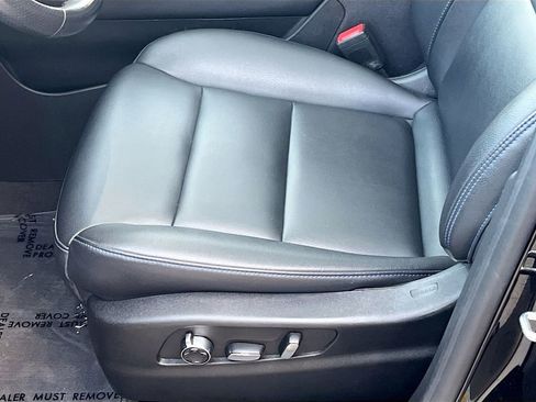 Used 2024 Cadillac XT4 Sport w/ Technology Package AWD/4WD image 20