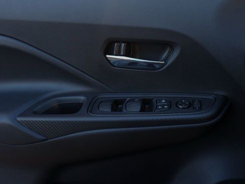 New 2025 Nissan Versa SV image 23