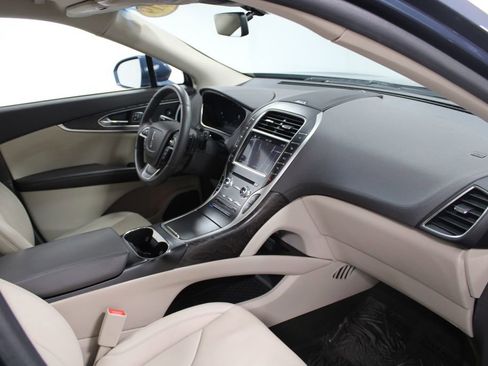 Used 2019 Lincoln Nautilus Reserve FWD image 31