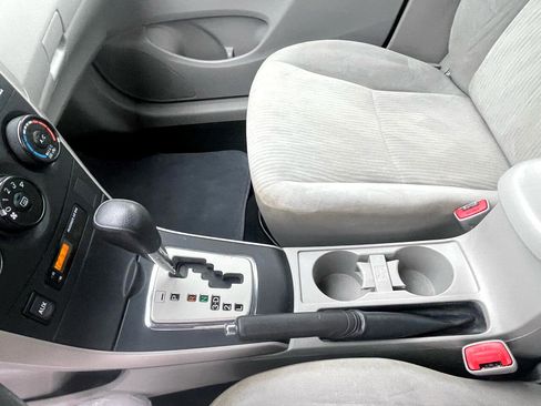 Used 2010 Toyota Corolla LE image 14
