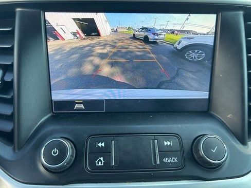 Used 2022 GMC Acadia SLT w/ Preferred Package AWD/4WD image 28
