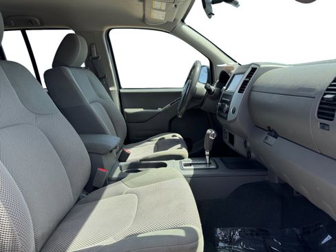 Used 2019 Nissan Frontier SV RWD image 17