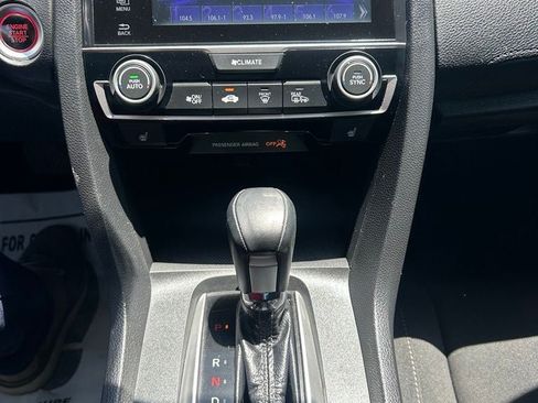 Used 2018 Honda Civic EX-T image 9