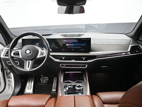 Used 2023 BMW X7 M60i w/ Executive Package AWD/4WD image 26
