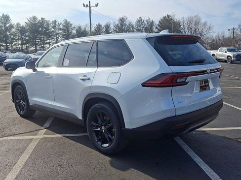 New 2026 Toyota Grand Highlander Platinum image 11