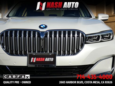 Used 2022 BMW 745e xDrive AWD/4WD image 16