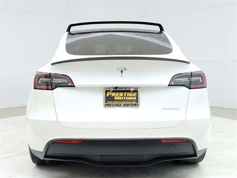 Used 2020 Tesla Model Y Performance image 6