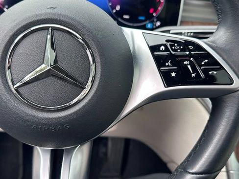 Used 2024 Mercedes-Benz C 300 4MATIC Sedan image 20