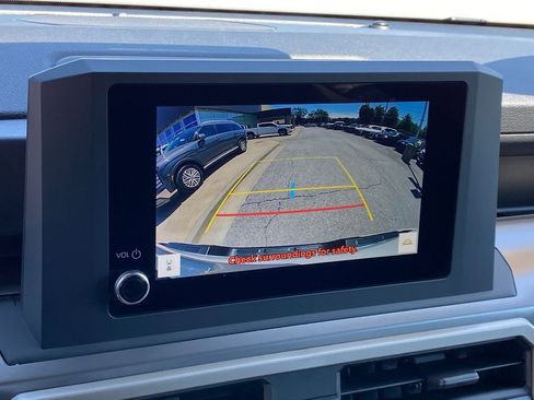 Used 2024 Toyota Tacoma SR5 RWD image 17