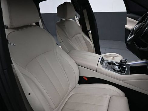 Used 2021 BMW X6 M50i w/ Executive Package AWD/4WD image 28