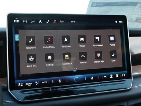 New 2026 Volkswagen Tiguan SEL R-Line image 14