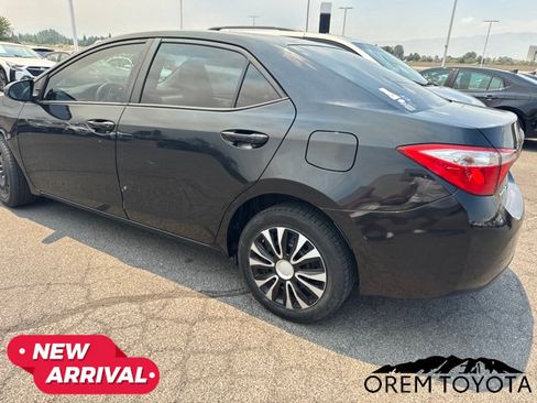 Used 2016 Toyota Corolla LE FWD image 8