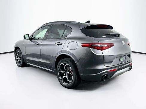 Used 2023 Alfa Romeo Stelvio Ti AWD/4WD image 5
