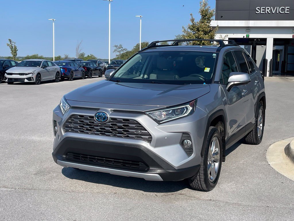 Used 2020 Toyota RAV4 Limited w/ Limited Grade Weather Package AWD/4WD image 3
