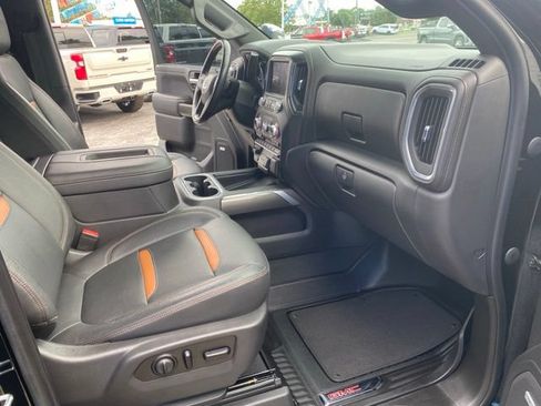 Used 2021 GMC Sierra 1500 AT4 w/ Technology Package AWD/4WD image 41