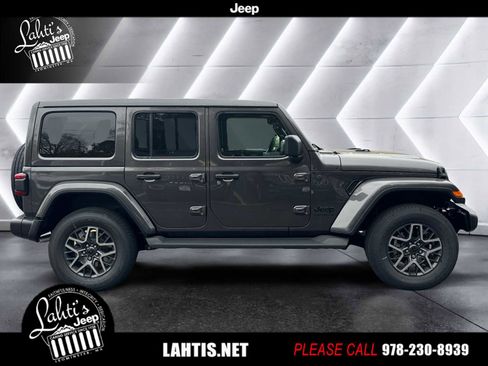 New 2026 Jeep Wrangler Unlimited Sahara image 6
