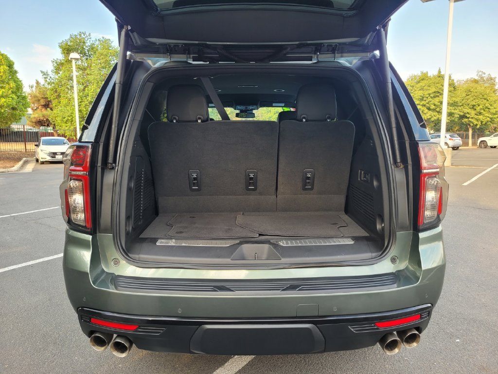 Used 2023 Chevrolet Tahoe RST w/ Sport Performance Package AWD/4WD image 27