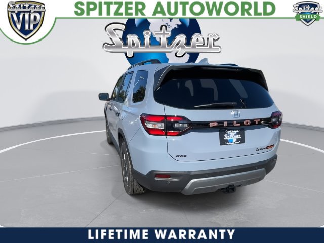 New 2026 Honda Pilot TrailSport image 12
