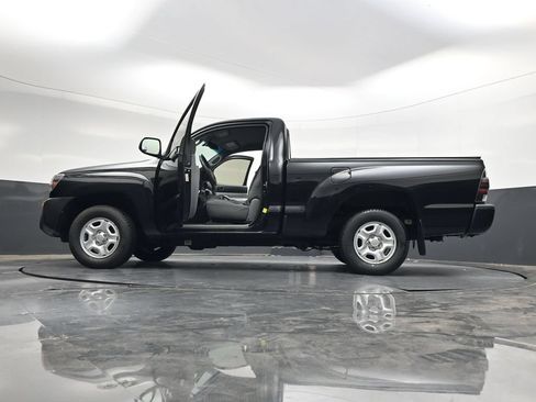 Used 2012 Toyota Tacoma 2WD Regular Cab image 39
