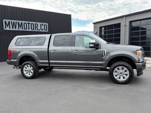 Used 2018 Ford F350 Platinum w/ Platinum Ultimate Package AWD/4WD image 5