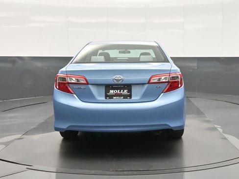 Used 2012 Toyota Camry LE FWD image 6