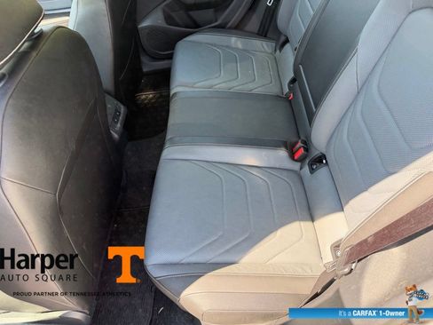 Used 2025 Volkswagen Jetta SEL FWD image 10