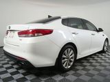 Used 2018 Kia Optima EX w/ Premium Package image 3