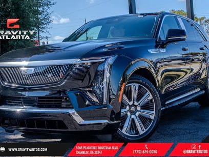 Used 2025 Cadillac Escalade IQ Luxury 2