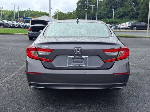 Used 2019 Honda Accord LX image 5