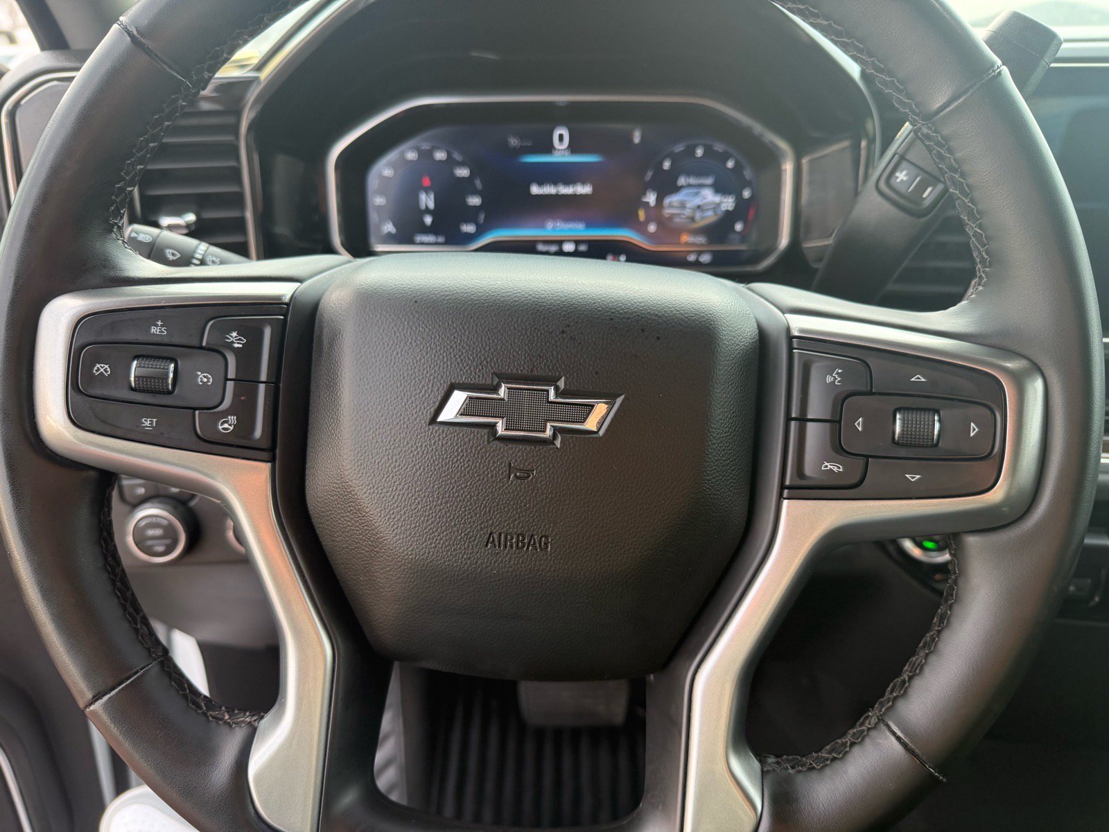 Used 2025 Chevrolet Silverado 1500 RST w/ Z71 Off-Road Package AWD/4WD image 19