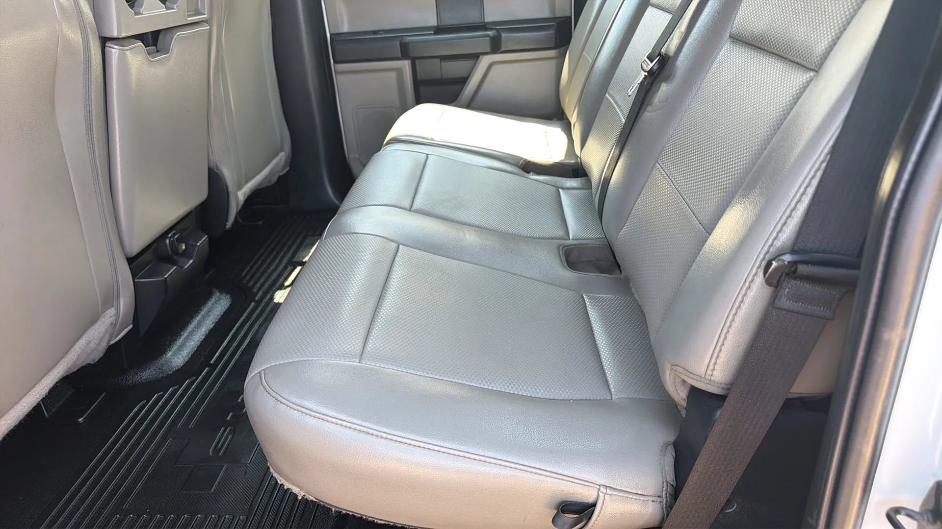 Used 2020 Ford F350 XL w/ Power Equipment Group AWD/4WD image 10