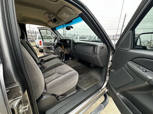 Used 2006 Chevrolet Silverado 1500 LT w/ Light Duty Power Package image 30