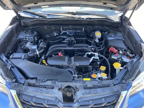 Used 2017 Subaru Forester 2.5i Touring AWD/4WD image 23
