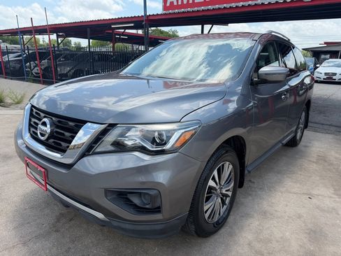 Used 2019 Nissan Pathfinder S AWD/4WD image 21