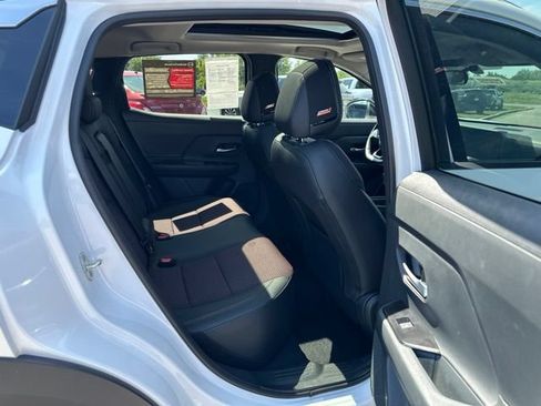 Used 2026 Nissan Kicks SR w/ SR Premium Package AWD/4WD image 23