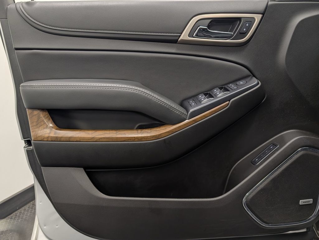Used 2019 GMC Yukon Denali AWD/4WD image 8