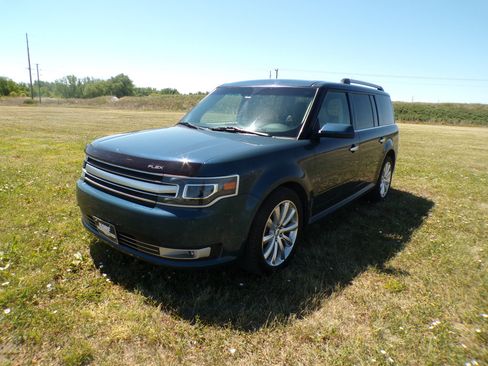 Used 2016 Ford Flex Limited w/ Equipment Group 301A AWD/4WD image 1