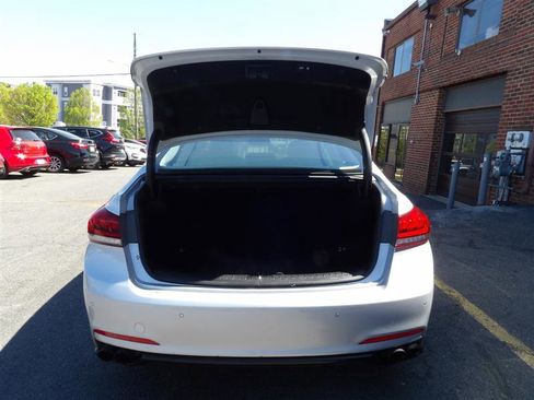 Used 2017 Genesis G80 3.8 w/ Option Group 03 image 15